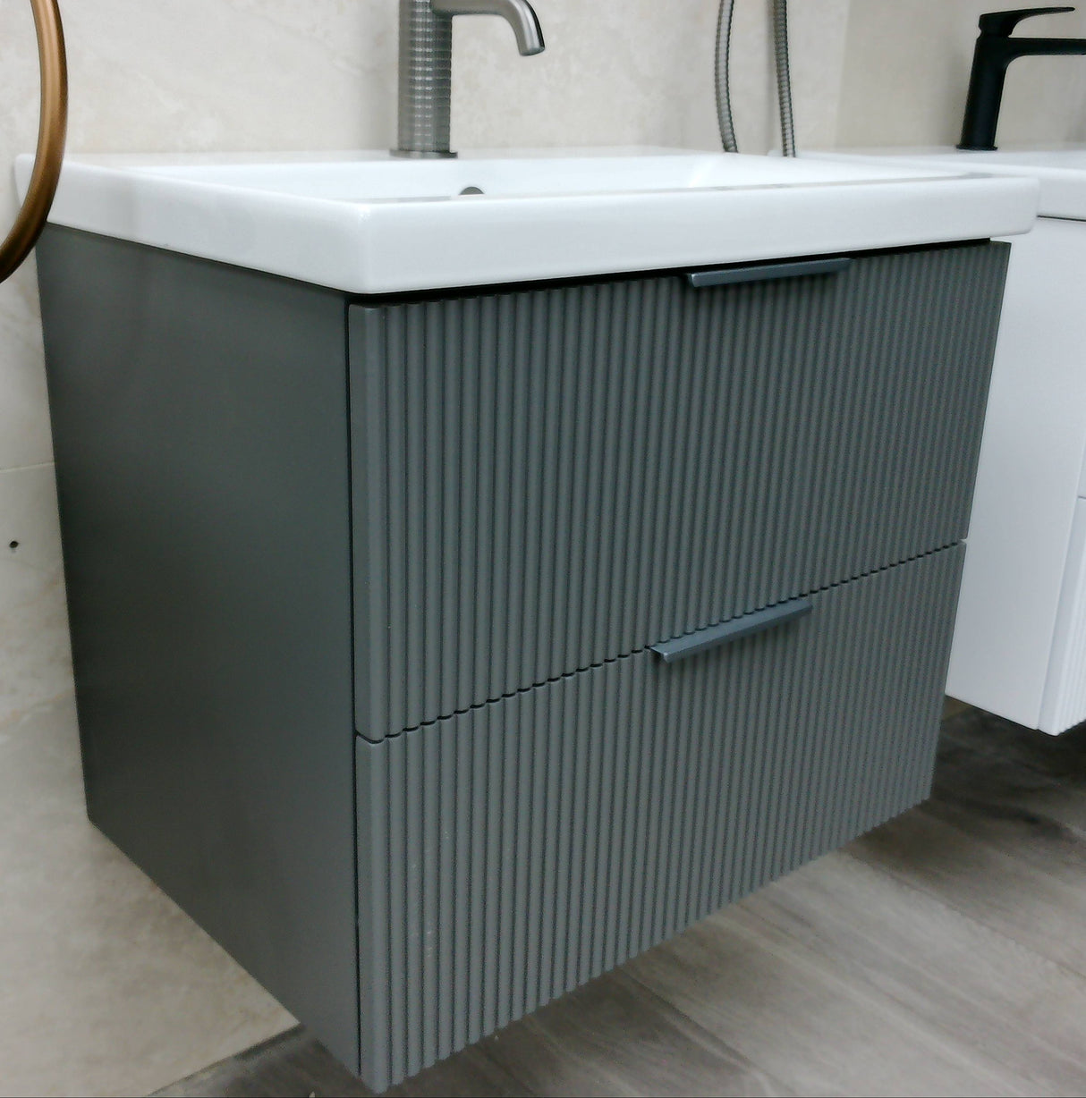 Audrey fluted wall hung vanity unit inc basin 600mm