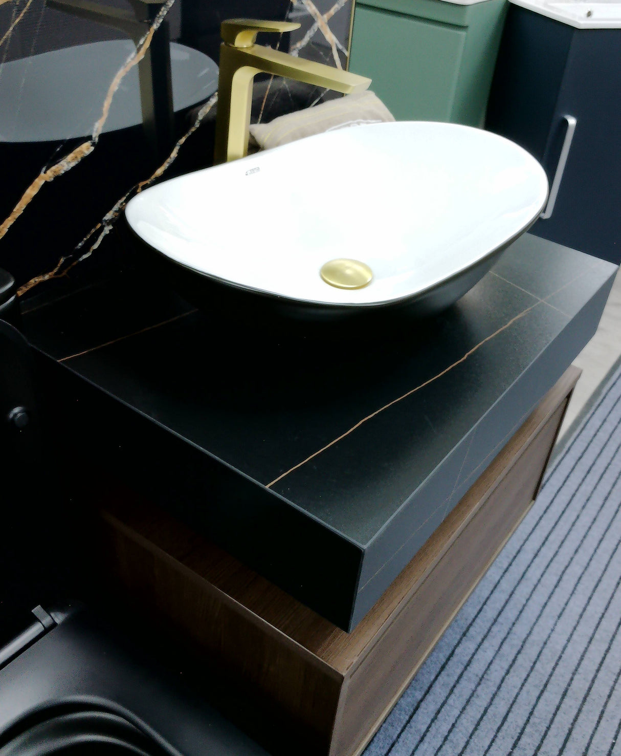 Serano black walnut floating vanity unit set inc bowl 700mm