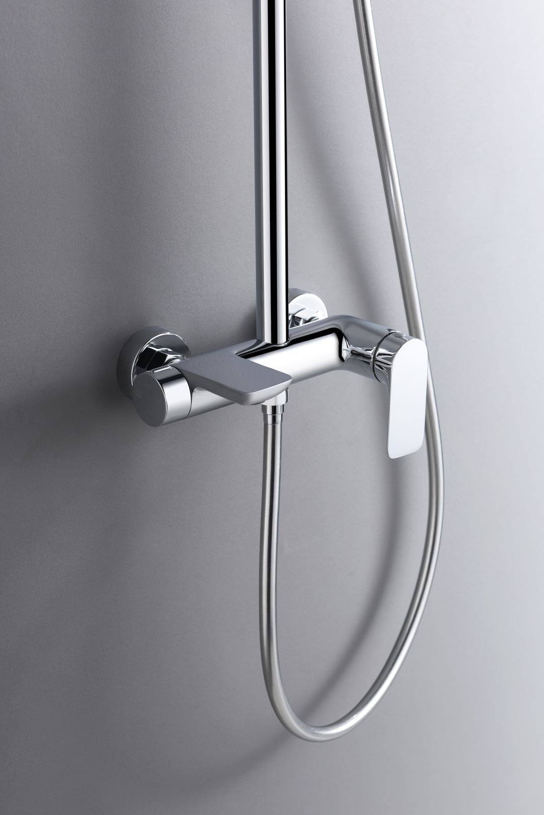 Strike polished chrome brass shower mixer