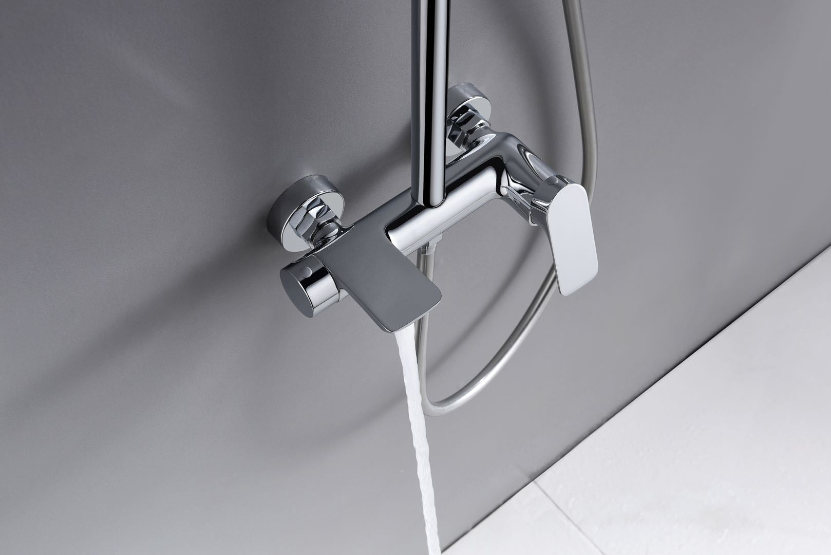 Strike polished chrome brass shower mixer
