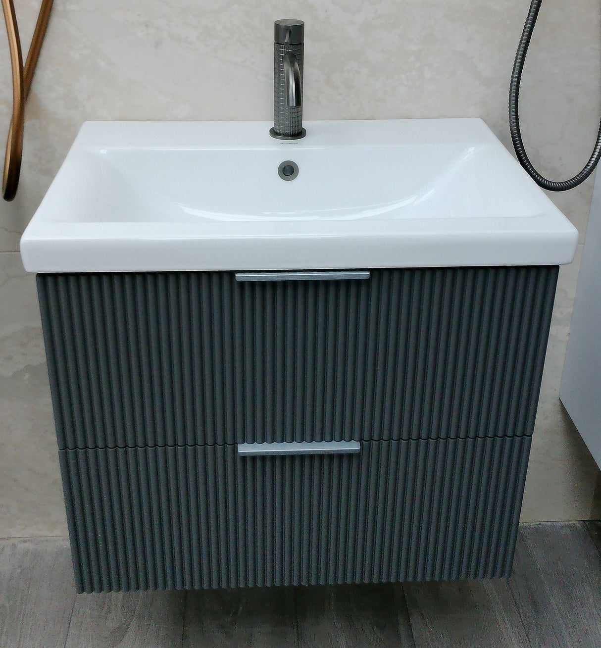 Audrey fluted wall hung vanity unit inc basin 600mm