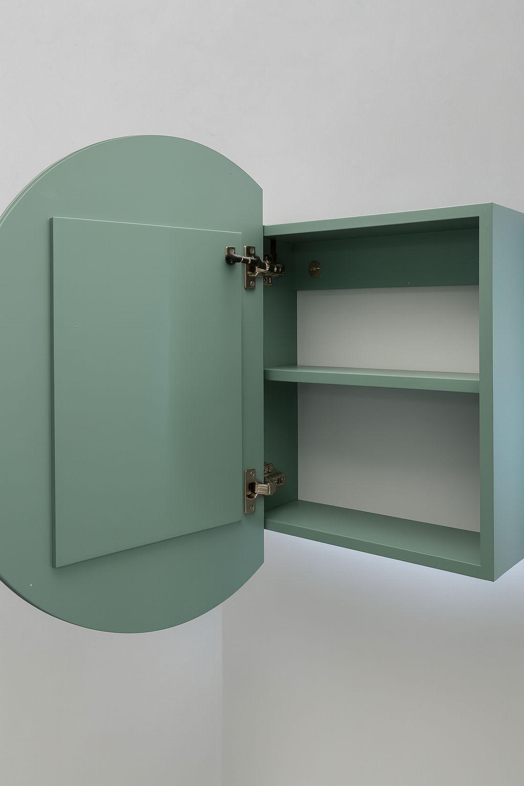 BRISA LED SOFT CLOSE MIRROR CABINET 600M DIAMETER
